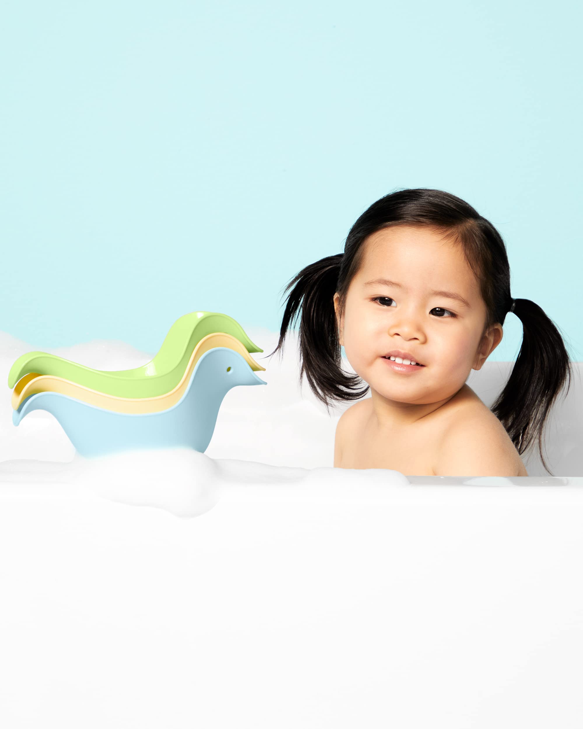 Simple Joys by Carter's Duck Rinse Cups and Squirties Bath Toy Bundle - Image 4